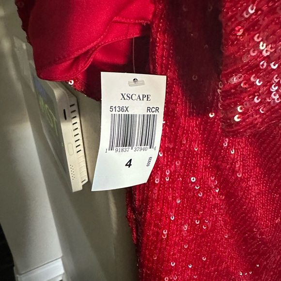 XSCAPE Women's Off-The-Shoulder Red Dress - Picture 9 of 9